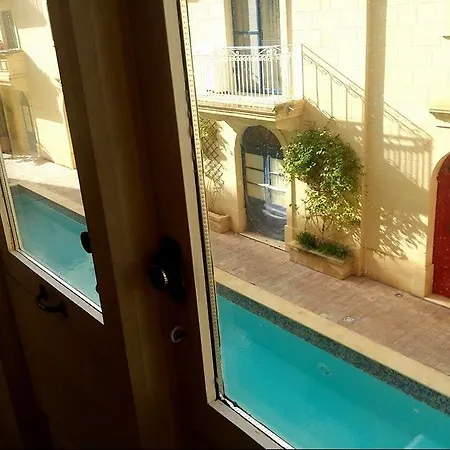 Ix - Xaluppa Holiday Flat Daire Għajnsielem